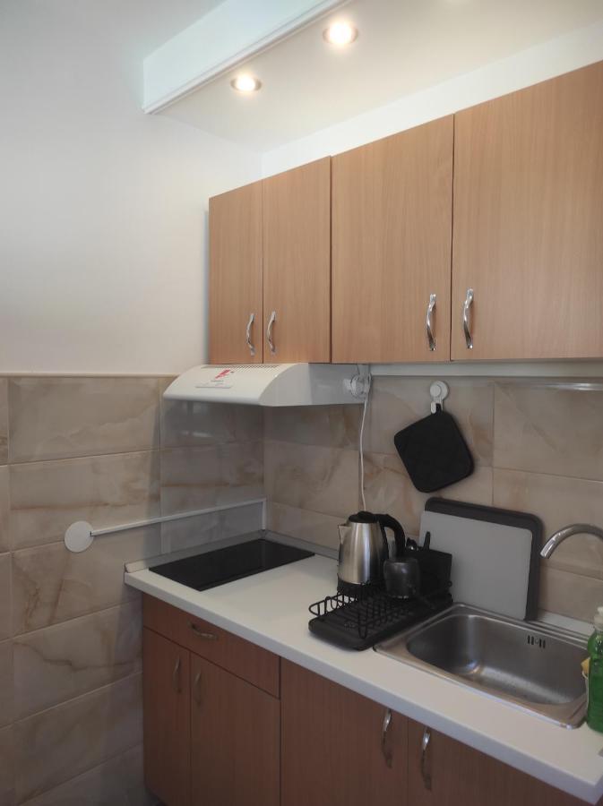 Apartman Nicolas Belgrado Esterno foto